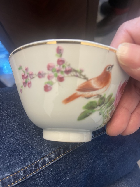 古玩陶瓷粉彩蓋碗真品鑒賞圖
