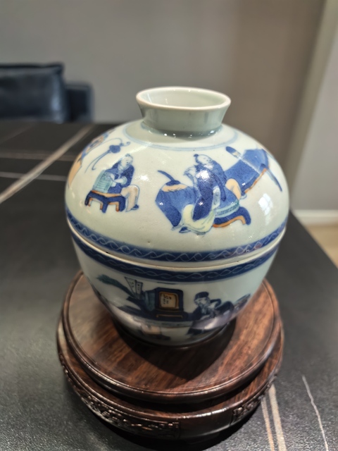 古玩陶瓷清中晚·春夜宴桃李園李白人物紋蓋缸拍賣,當(dāng)前價(jià)格8888元