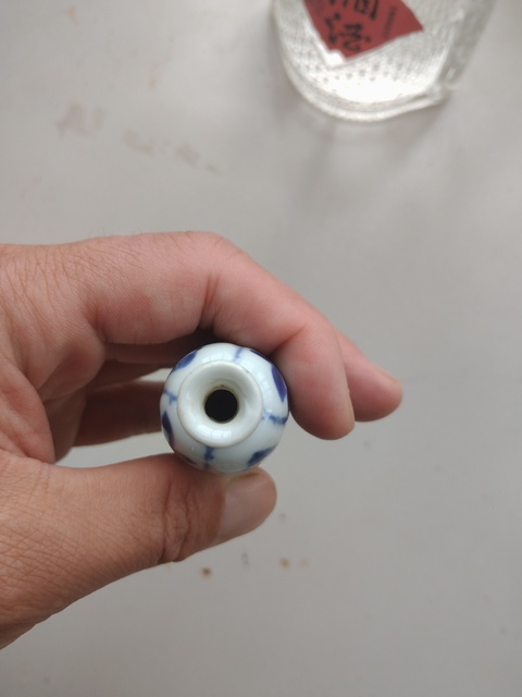 古玩陶瓷康熙青花仕女圖鼻煙壺拍賣,當前價格6000元