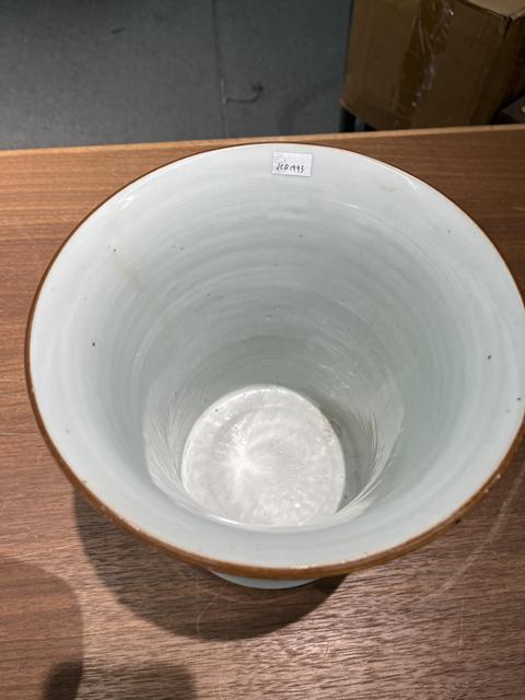 古玩陶瓷花鳥紋青花筆筒真品鑒賞圖
