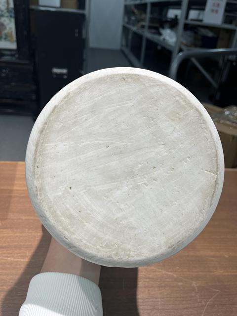 古玩陶瓷花鳥紋青花筆筒真品鑒賞圖