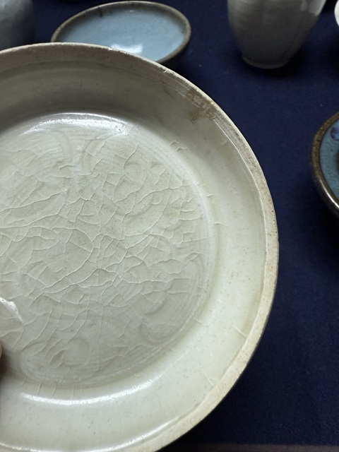 古玩陶瓷定窯系刻花盤真品鑒賞圖