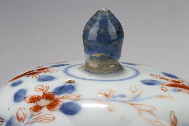 古玩陶瓷清康熙·青花礬紅描金花卉紋茶壺拍賣，當前價格2500元