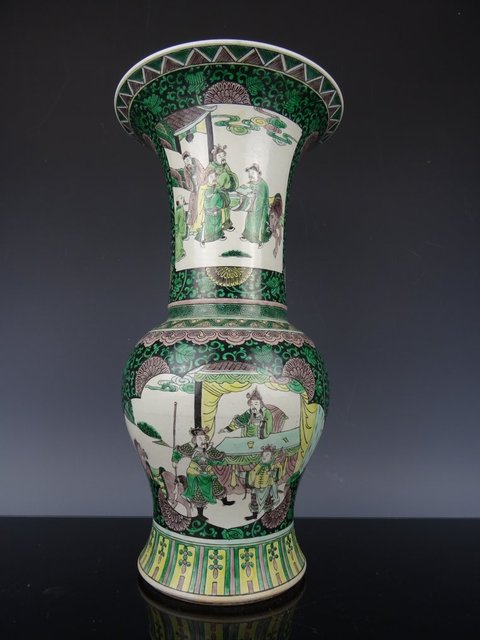 古玩陶瓷素三彩鳳尾尊真品鑒賞圖