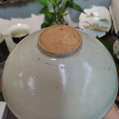 古玩陶瓷宋代影青劃花碗拍賣,當(dāng)前價(jià)格1260元