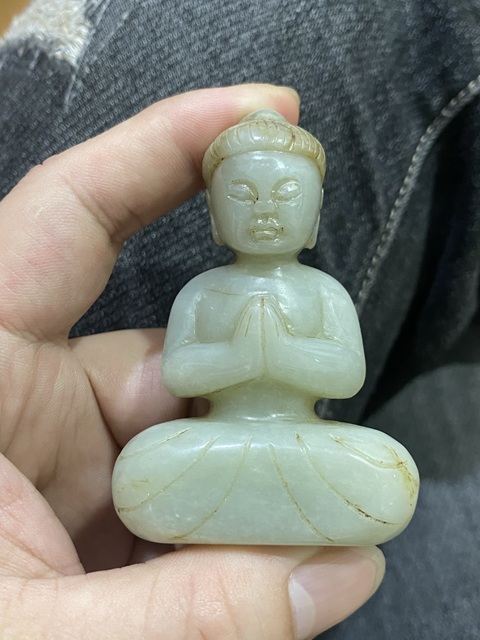 古玩玉器和田玉雕“造像”拍賣(mài),當(dāng)前價(jià)格1880元