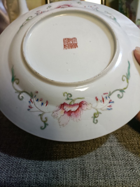 古玩陶瓷民國粉彩百花不落地紋賞盤拍賣,當(dāng)前價格3888元