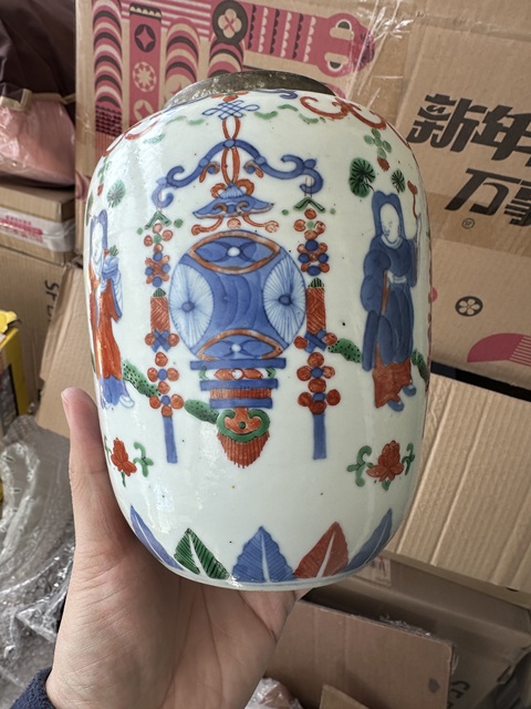 古玩陶瓷青花五彩人物故事紋罐真品鑒賞圖