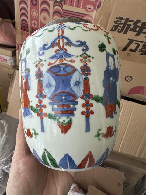 古玩陶瓷青花五彩人物故事紋罐真品鑒賞圖