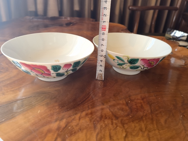 古玩陶瓷花卉紋粉彩碗拍賣,當前價格350元