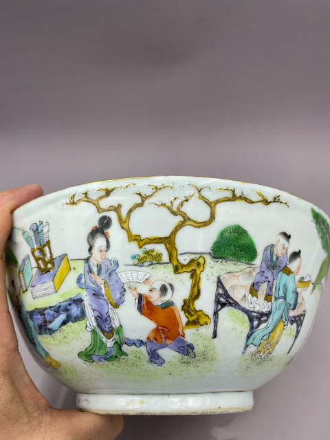 古玩陶瓷清咸豐 大尺寸五彩通景人物西廂記故事紋碗拍賣,當前價格5000元