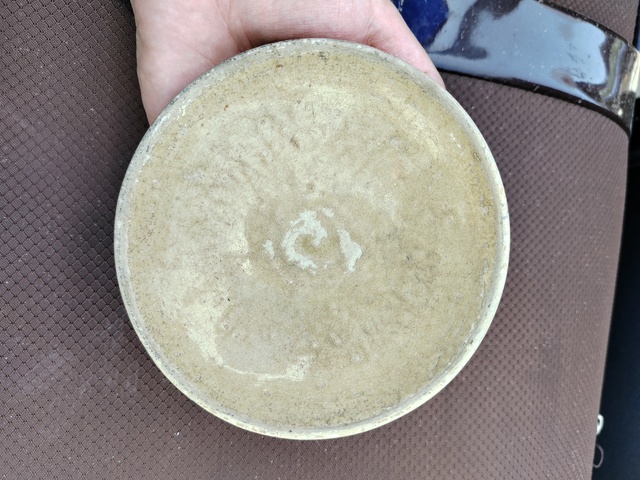 古玩陶瓷金元吋期青釉小碗拍賣,當(dāng)前價(jià)格1200元