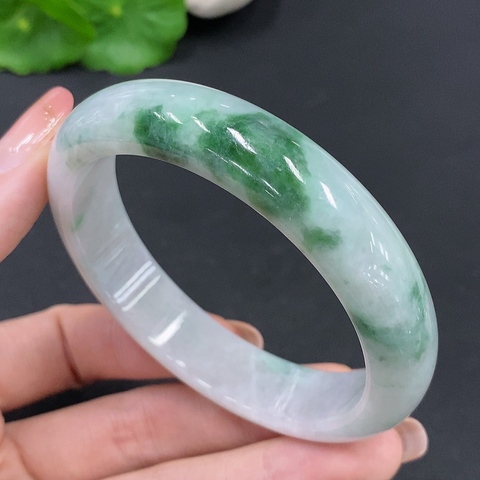 古玩玉器天然翡翠玉鐲(帶鑒定證書)拍賣，當前價格1580元