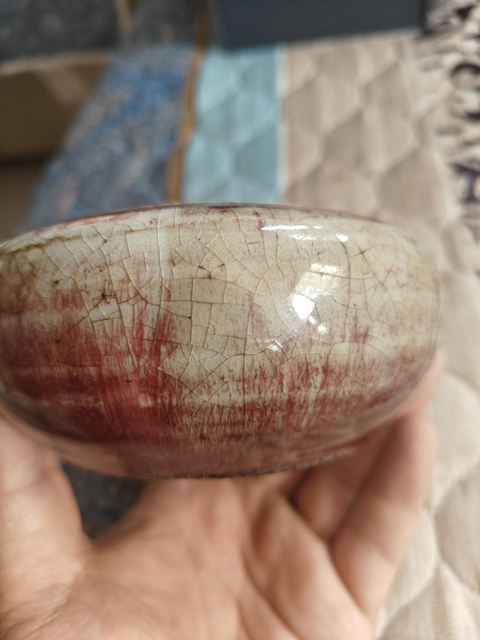古玩陶瓷窯變紅釉水呈真品鑒賞圖