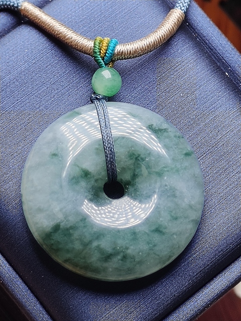 古玩玉器天然翡翠平安扣(帶翡翠鑒定證書)拍賣，當前價格580元