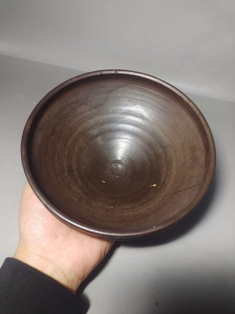 古玩陶瓷黑釉折沿大碗真品鑒賞圖