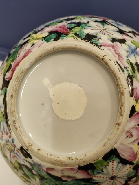 古玩陶瓷超大百花不落地天球瓶拍賣,當前價格7555元
