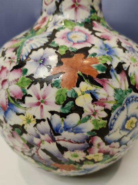 古玩陶瓷超大百花不落地天球瓶拍賣,當前價格7555元