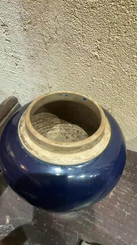 古玩陶瓷霽藍釉蓋罐真品鑒賞圖