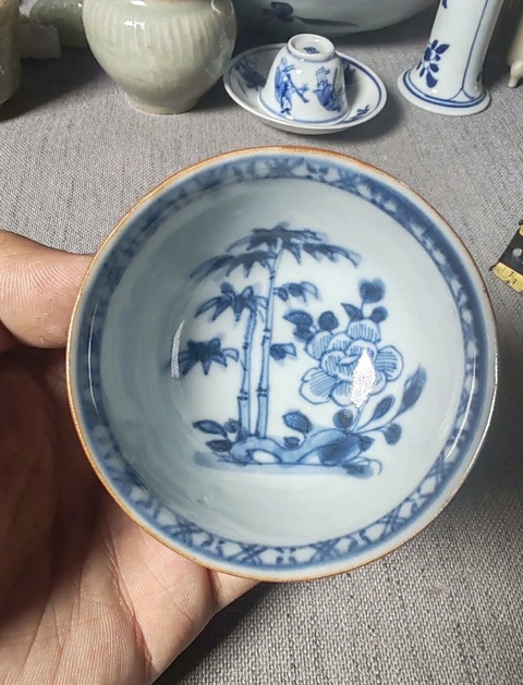 古玩陶瓷清.雍正外紫金釉青花杯拍賣,當(dāng)前價(jià)格0元