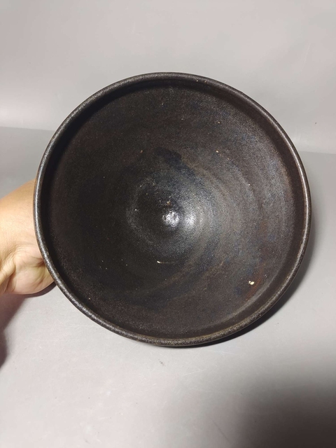 古玩陶瓷黑釉折沿碗拍賣,當前價格4800元