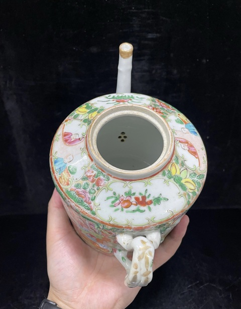 古玩陶瓷廣彩人物故事紋茶壺拍賣，當前價格688元