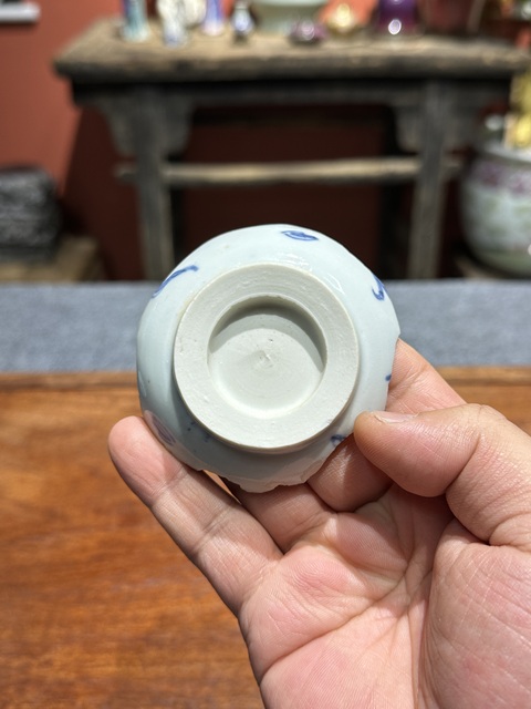 古玩陶瓷清代雍正青花龍紋杯玉璧底瓷片拍賣,當(dāng)前價(jià)格360元