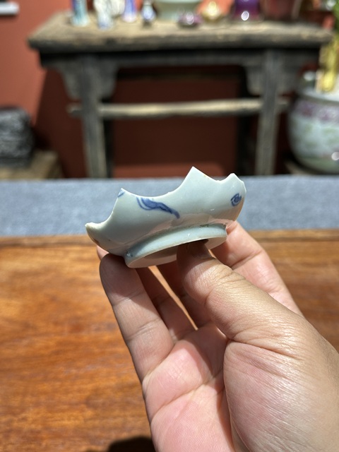 古玩陶瓷清代雍正青花龍紋杯玉璧底瓷片拍賣,當(dāng)前價(jià)格360元