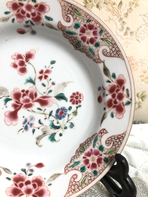 古玩陶瓷雍正粉彩-花卉紋折沿盤拍賣,當前價格1508元