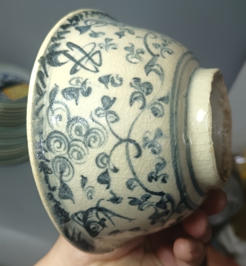 古玩陶瓷明代空白期佛家八寶青花碗拍賣,當前價格2800元
