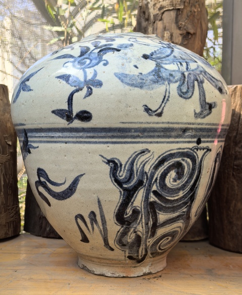 古玩陶瓷明萬(wàn)歷人物龍紋青花罐拍賣,當(dāng)前價(jià)格18000元