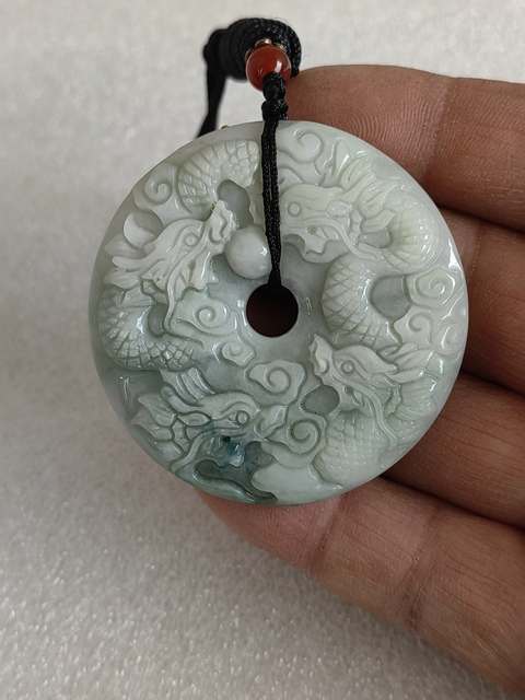 古玩玉器天然翡翠“九龍牌”拍賣,當(dāng)前價(jià)格450元