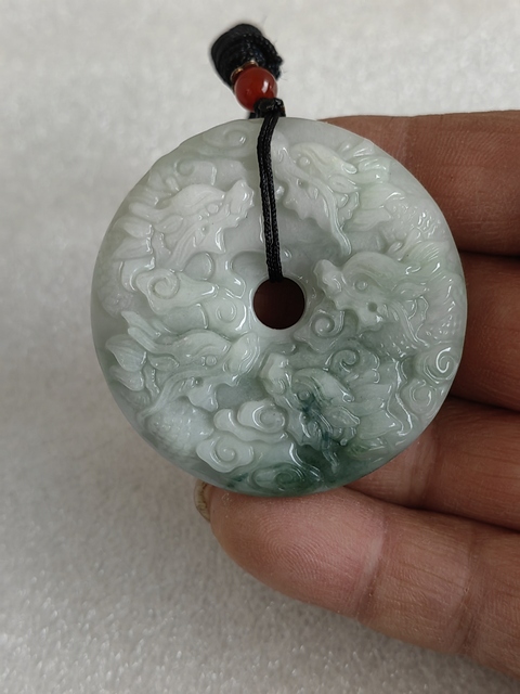 古玩玉器天然翡翠“九龍牌”拍賣,當(dāng)前價(jià)格450元