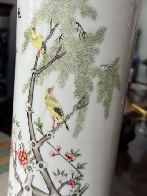 古玩陶瓷有贈(zèng)天津名家粉彩花鳥紋帽筒拍賣，當(dāng)前價(jià)格350元