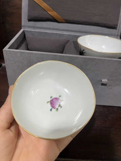 古玩陶瓷墨彩海燕紋茶碗真品鑒賞圖
