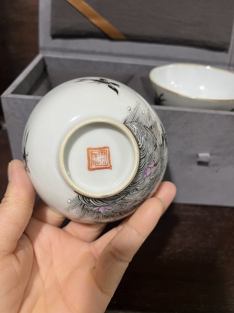 古玩陶瓷墨彩海燕紋茶碗真品鑒賞圖