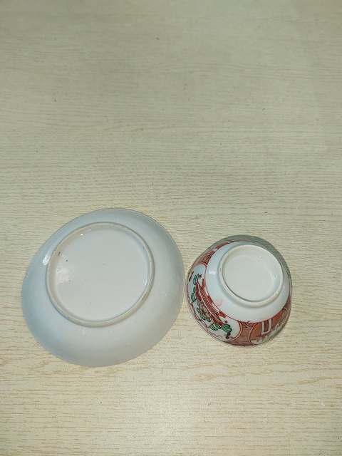 古玩陶瓷紅綠彩描金杯盤拍賣,當前價格500元