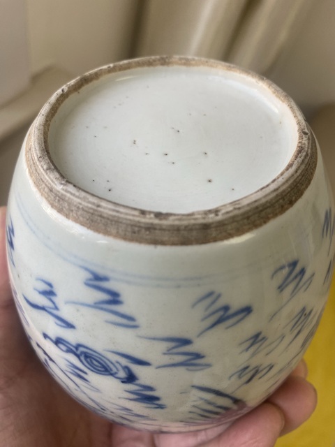 古玩陶瓷雍正淡描青花鳳紋罐真品鑒賞圖
