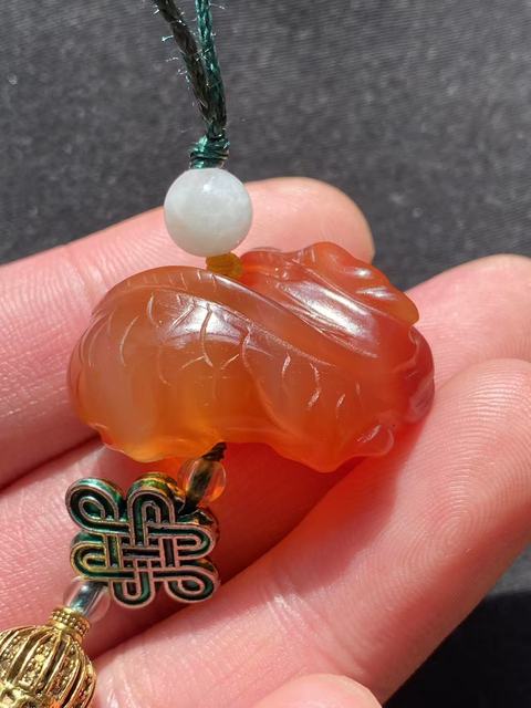 古玩玉器（虧本放漏）清末民初紅瑪瑙雕“瑞獸”拍賣，當前價格350元