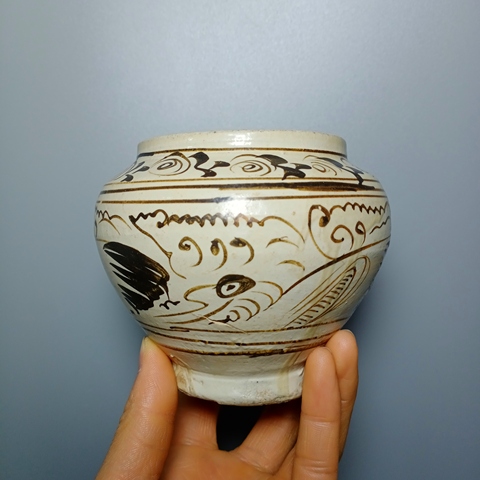 古玩陶瓷金元，畫花小罐拍賣，當前價格5300元