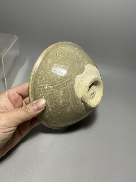 古玩陶瓷北宋青釉刻花撇口碗拍賣,當前價格0元