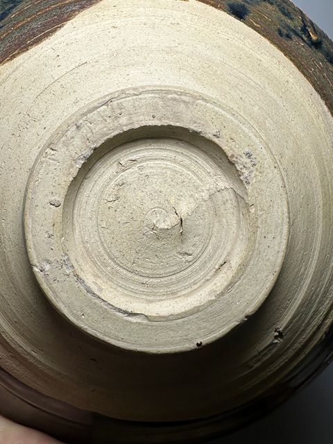 古玩陶瓷金元,磁州窯體細胞大碗拍賣,當前價格1200元