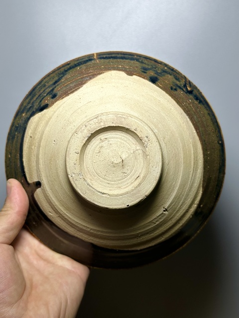 古玩陶瓷金元,磁州窯體細胞大碗拍賣,當前價格1200元