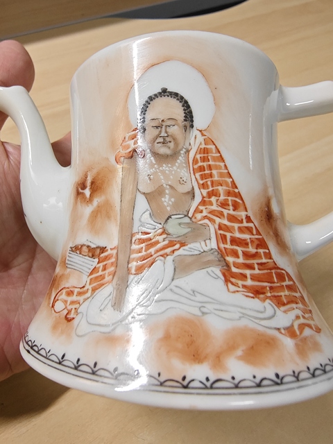 古玩陶瓷礬紅佛教人物茶壺拍賣，當前價格1680元