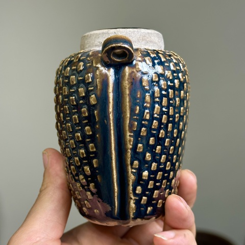 古玩陶瓷清·黑釉魚簍罐拍賣,當前價格0元
