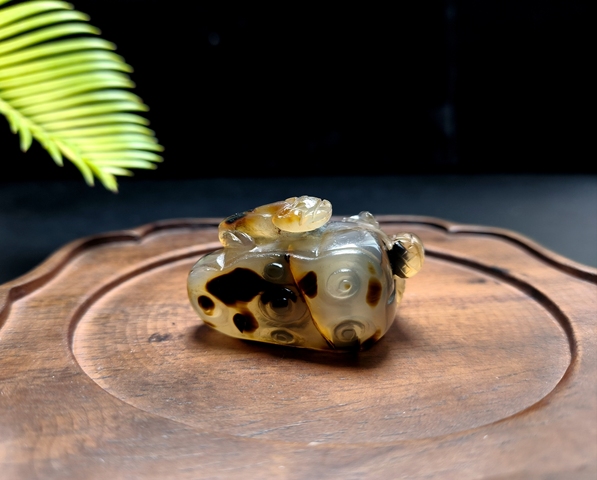 古玩雜項清代瑪瑙螭龍紋吊墜拍賣，當前價格1500元