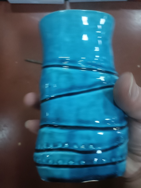 古玩陶瓷孔雀藍釉筆筒真品鑒賞圖