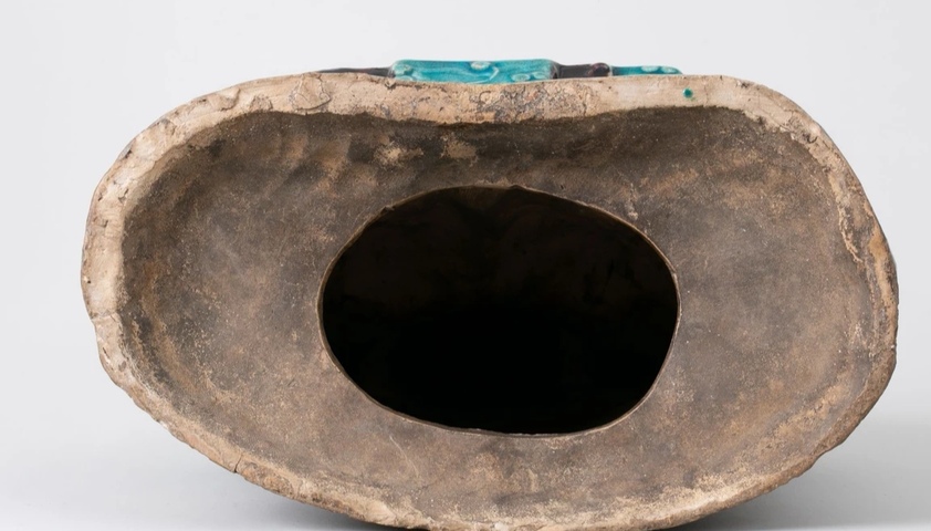 古玩陶瓷琺華彩觀音造像真品鑒賞圖