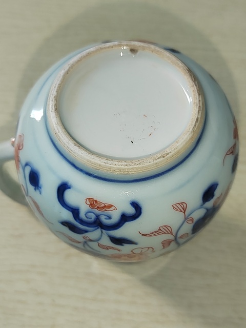 古玩陶瓷青花礬紅描金花卉紋奶壺真品鑒賞圖