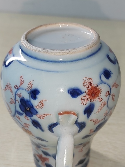 古玩陶瓷青花礬紅描金花卉紋奶壺真品鑒賞圖